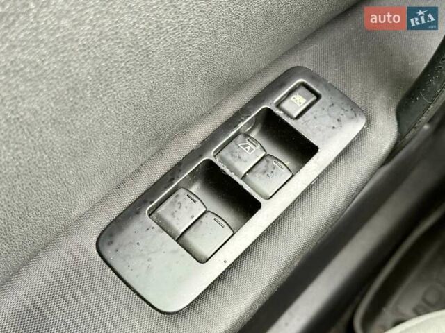 Сірий Ніссан Кашкай, об'ємом двигуна 1.6 л та пробігом 128 тис. км за 9900 $, фото 19 на Automoto.ua