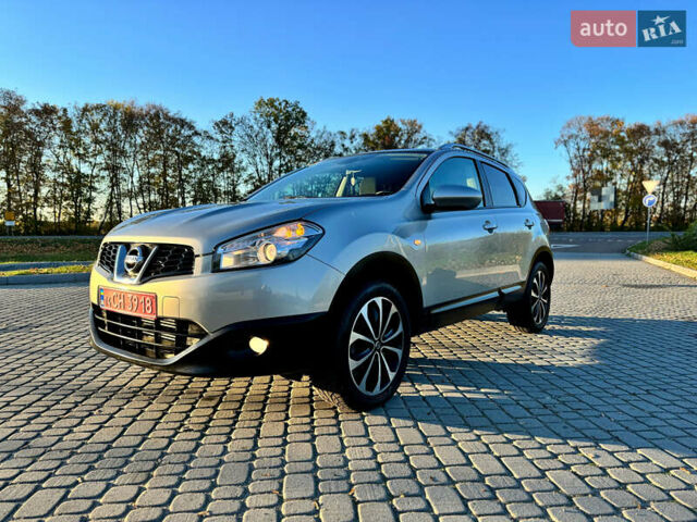 Серый Ниссан Кашкай, объемом двигателя 1.5 л и пробегом 200 тыс. км за 11699 $, фото 2 на Automoto.ua