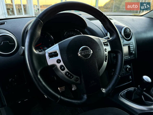 Серый Ниссан Кашкай, объемом двигателя 1.5 л и пробегом 200 тыс. км за 11599 $, фото 55 на Automoto.ua
