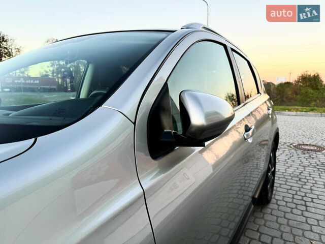 Серый Ниссан Кашкай, объемом двигателя 1.5 л и пробегом 200 тыс. км за 11699 $, фото 68 на Automoto.ua