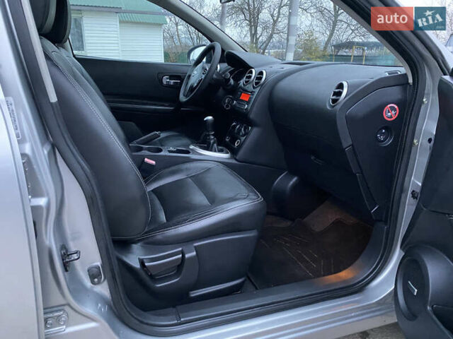 Серый Ниссан Кашкай, объемом двигателя 1.5 л и пробегом 174 тыс. км за 11190 $, фото 28 на Automoto.ua
