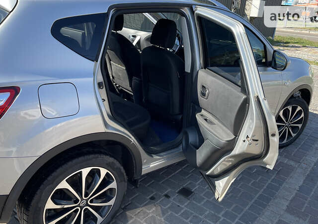 Серый Ниссан Кашкай, объемом двигателя 1.46 л и пробегом 241 тыс. км за 10300 $, фото 24 на Automoto.ua