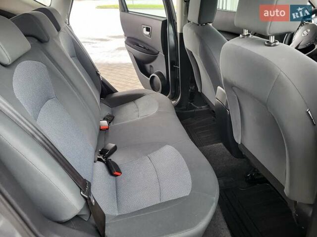 Серый Ниссан Кашкай, объемом двигателя 1.6 л и пробегом 231 тыс. км за 9999 $, фото 110 на Automoto.ua