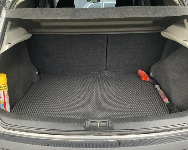 Сірий Ніссан Кашкай, об'ємом двигуна 1.5 л та пробігом 281 тис. км за 10399 $, фото 1 на Automoto.ua