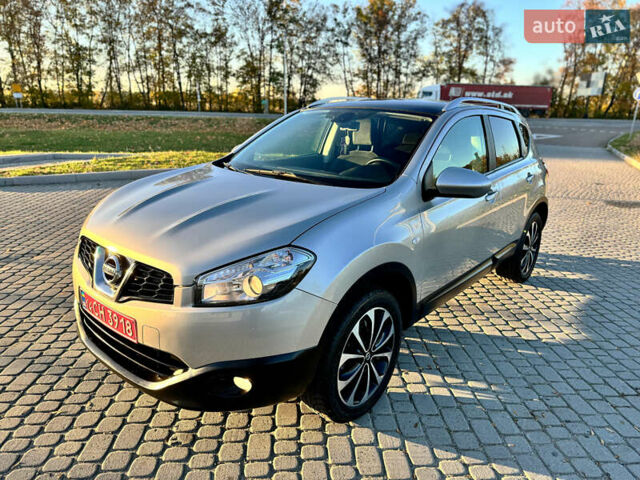 Серый Ниссан Кашкай, объемом двигателя 1.5 л и пробегом 200 тыс. км за 11699 $, фото 3 на Automoto.ua