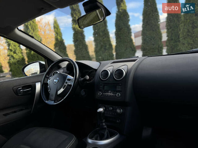 Серый Ниссан Кашкай, объемом двигателя 1.5 л и пробегом 264 тыс. км за 9299 $, фото 15 на Automoto.ua