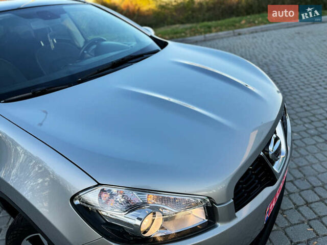 Серый Ниссан Кашкай, объемом двигателя 1.5 л и пробегом 200 тыс. км за 11699 $, фото 48 на Automoto.ua