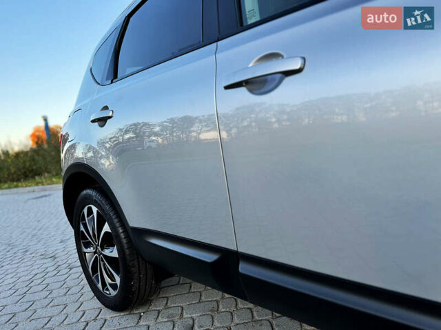 Серый Ниссан Кашкай, объемом двигателя 1.5 л и пробегом 200 тыс. км за 11699 $, фото 54 на Automoto.ua