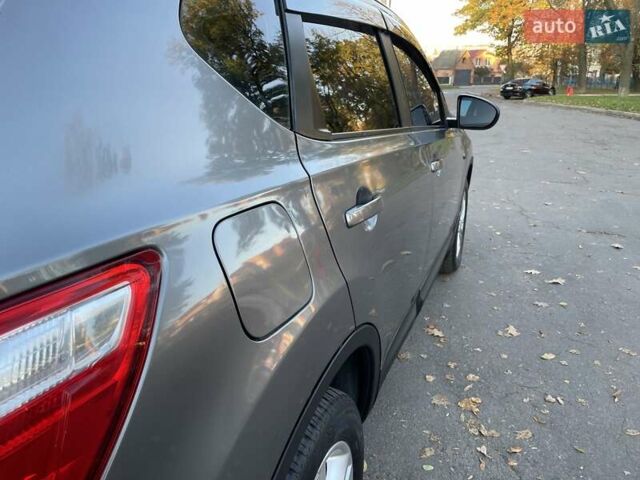 Сірий Ніссан Кашкай, об'ємом двигуна 1.6 л та пробігом 160 тис. км за 10900 $, фото 16 на Automoto.ua