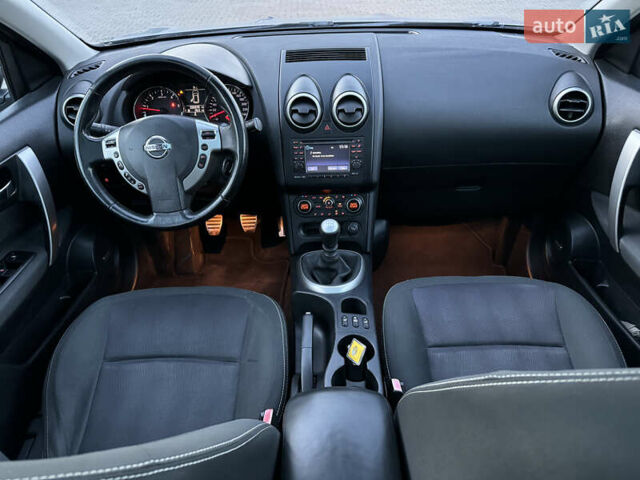 Серый Ниссан Кашкай, объемом двигателя 1.5 л и пробегом 227 тыс. км за 11700 $, фото 32 на Automoto.ua