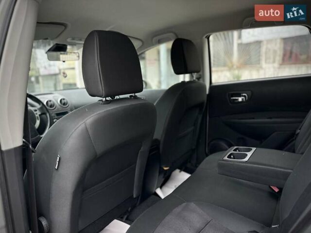 Серый Ниссан Кашкай, объемом двигателя 1.5 л и пробегом 213 тыс. км за 12500 $, фото 81 на Automoto.ua
