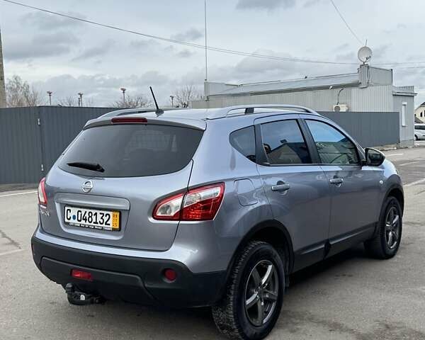 Сірий Ніссан Кашкай, об'ємом двигуна 1.6 л та пробігом 166 тис. км за 11950 $, фото 4 на Automoto.ua