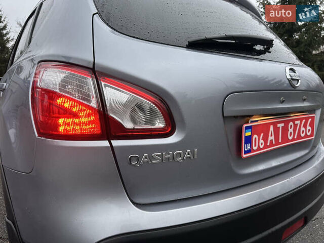 Серый Ниссан Кашкай, объемом двигателя 1.6 л и пробегом 220 тыс. км за 10450 $, фото 24 на Automoto.ua
