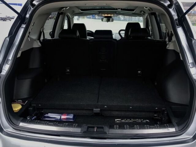 Серый Ниссан Кашкай, объемом двигателя 1.6 л и пробегом 261 тыс. км за 11100 $, фото 9 на Automoto.ua