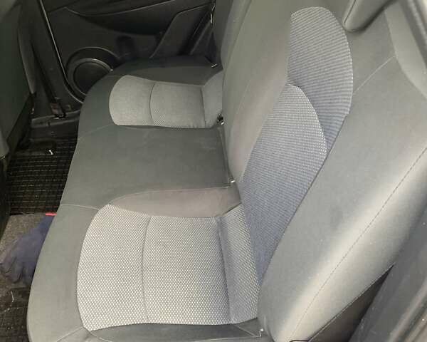 Сірий Ніссан Кашкай, об'ємом двигуна 1.6 л та пробігом 147 тис. км за 9999 $, фото 7 на Automoto.ua