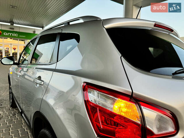 Серый Ниссан Кашкай, объемом двигателя 1.5 л и пробегом 200 тыс. км за 11599 $, фото 49 на Automoto.ua