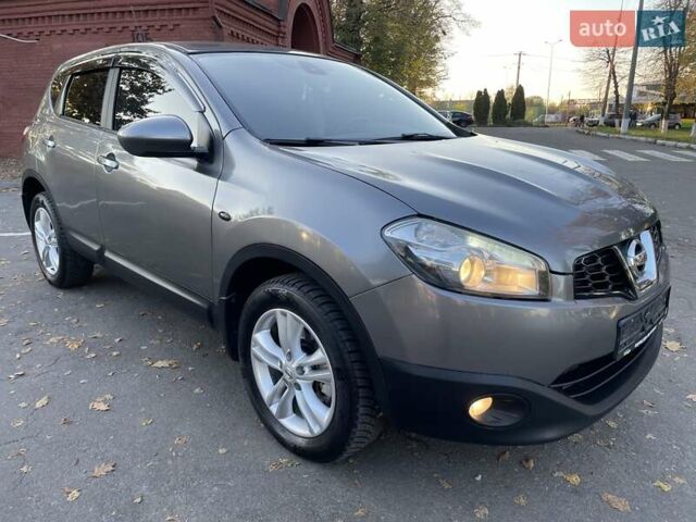 Сірий Ніссан Кашкай, об'ємом двигуна 1.6 л та пробігом 160 тис. км за 10900 $, фото 2 на Automoto.ua