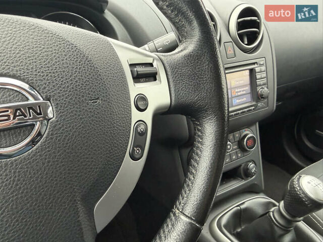 Сірий Ніссан Кашкай, об'ємом двигуна 1.5 л та пробігом 199 тис. км за 11300 $, фото 65 на Automoto.ua