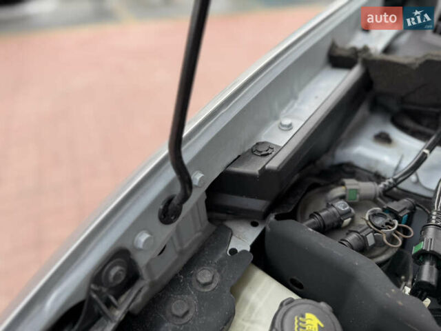 Сірий Ніссан Кашкай, об'ємом двигуна 1.5 л та пробігом 199 тис. км за 11300 $, фото 38 на Automoto.ua