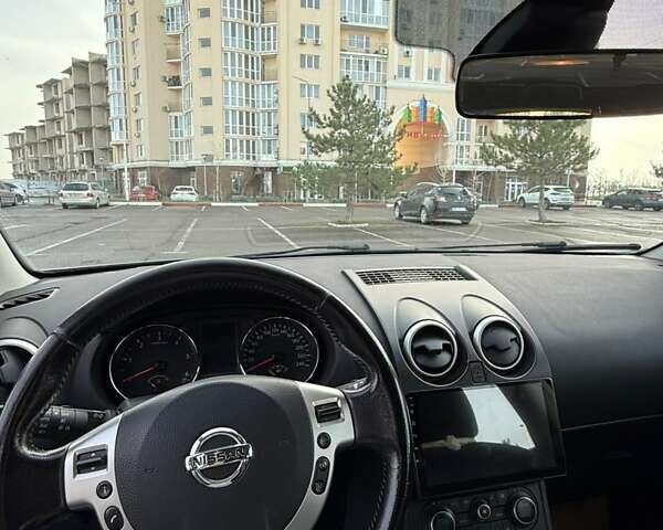 Серый Ниссан Кашкай, объемом двигателя 1.5 л и пробегом 184 тыс. км за 12500 $, фото 11 на Automoto.ua