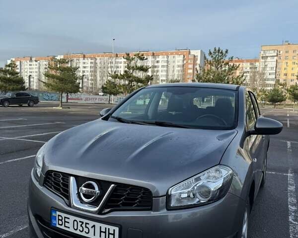 Серый Ниссан Кашкай, объемом двигателя 1.5 л и пробегом 184 тыс. км за 12500 $, фото 10 на Automoto.ua