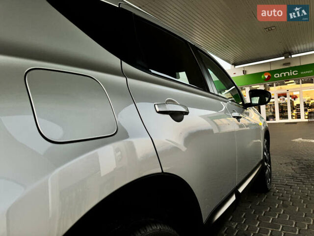 Серый Ниссан Кашкай, объемом двигателя 1.5 л и пробегом 200 тыс. км за 11599 $, фото 27 на Automoto.ua