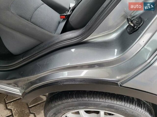 Серый Ниссан Кашкай, объемом двигателя 1.6 л и пробегом 231 тыс. км за 9999 $, фото 96 на Automoto.ua
