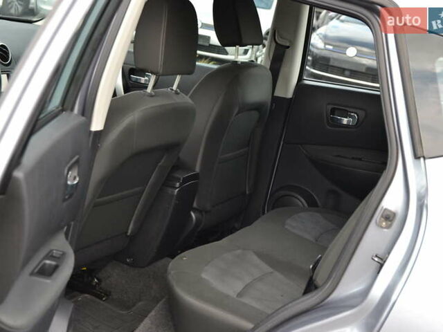 Серый Ниссан Кашкай, объемом двигателя 2 л и пробегом 143 тыс. км за 10999 $, фото 16 на Automoto.ua