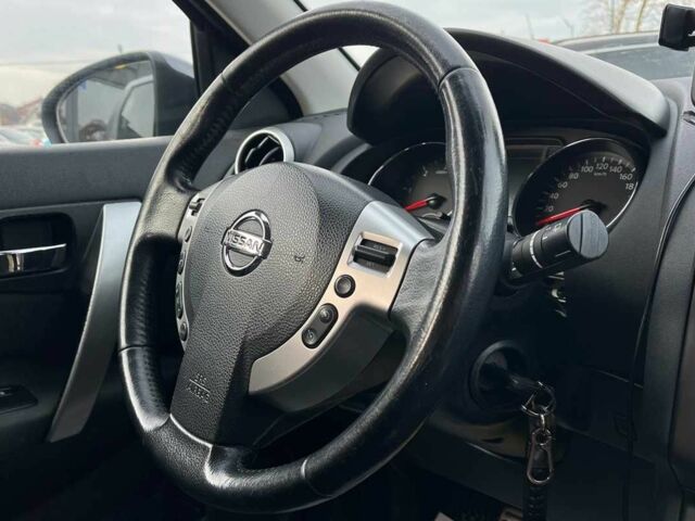 Сірий Ніссан Кашкай, об'ємом двигуна 1.6 л та пробігом 246 тис. км за 11800 $, фото 8 на Automoto.ua