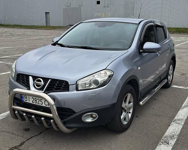 Серый Ниссан Кашкай, объемом двигателя 1.6 л и пробегом 170 тыс. км за 11500 $, фото 1 на Automoto.ua