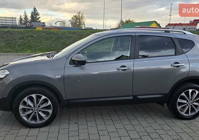 Серый Ниссан Кашкай, объемом двигателя 1.6 л и пробегом 246 тыс. км за 11600 $, фото 8 на Automoto.ua