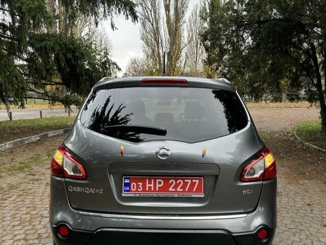Серый Ниссан Кашкай, объемом двигателя 2 л и пробегом 218 тыс. км за 12700 $, фото 5 на Automoto.ua