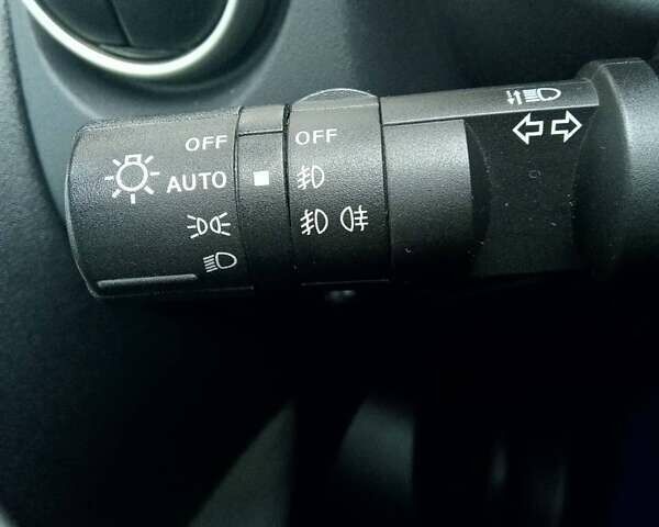 Серый Ниссан Кашкай, объемом двигателя 1.5 л и пробегом 243 тыс. км за 9950 $, фото 23 на Automoto.ua