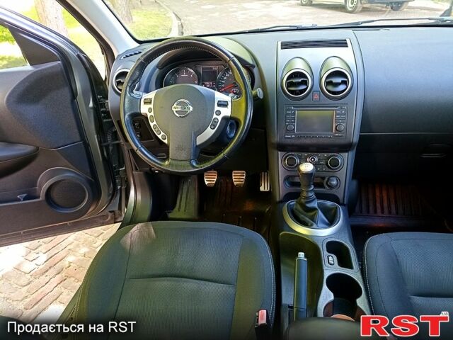 Серый Ниссан Кашкай, объемом двигателя 1.6 л и пробегом 207 тыс. км за 11200 $, фото 13 на Automoto.ua