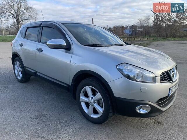 Серый Ниссан Кашкай, объемом двигателя 1.6 л и пробегом 147 тыс. км за 9200 $, фото 8 на Automoto.ua