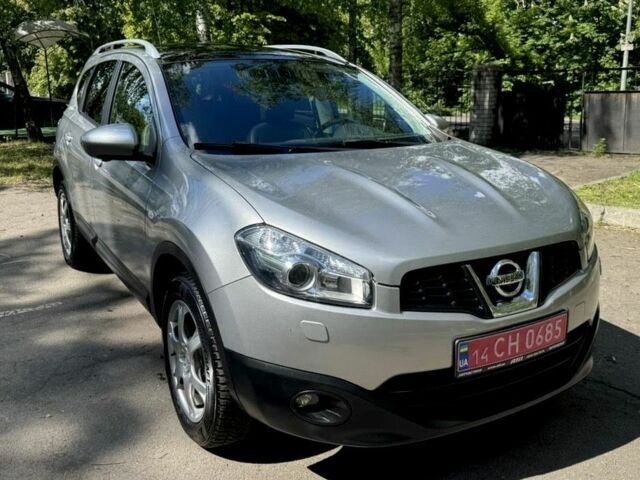 Серый Ниссан Кашкай, объемом двигателя 1.6 л и пробегом 180 тыс. км за 10400 $, фото 10 на Automoto.ua