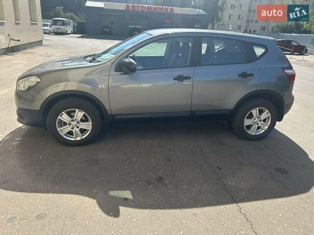 Сірий Ніссан Кашкай, об'ємом двигуна 1.5 л та пробігом 237 тис. км за 9350 $, фото 9 на Automoto.ua