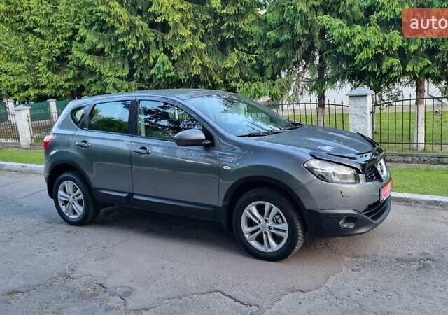 Сірий Ніссан Кашкай, об'ємом двигуна 2 л та пробігом 223 тис. км за 10000 $, фото 12 на Automoto.ua