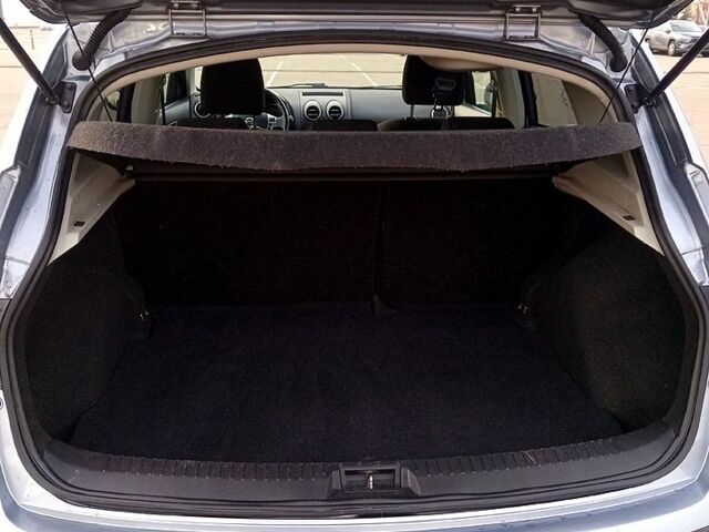 Серый Ниссан Кашкай, объемом двигателя 1.5 л и пробегом 120 тыс. км за 11700 $, фото 4 на Automoto.ua