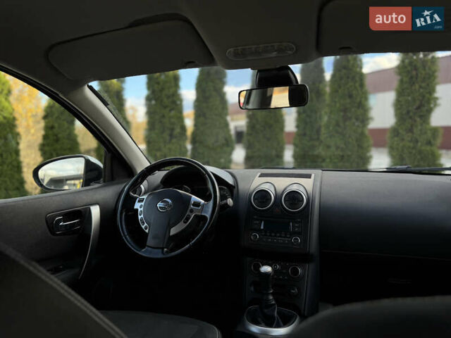 Серый Ниссан Кашкай, объемом двигателя 1.5 л и пробегом 264 тыс. км за 9299 $, фото 13 на Automoto.ua