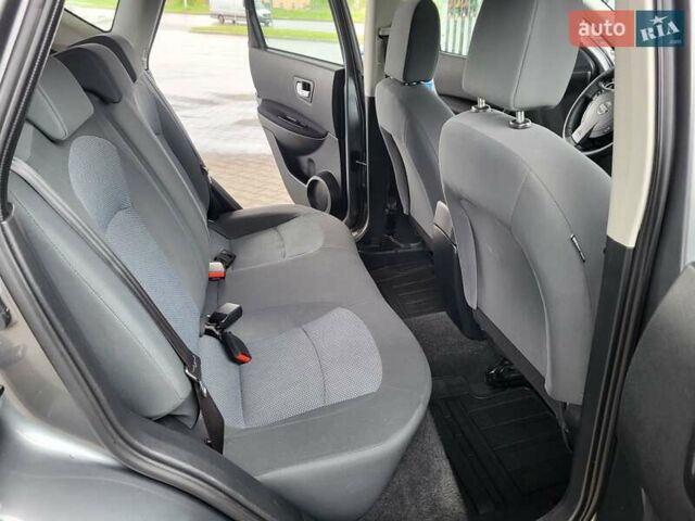 Серый Ниссан Кашкай, объемом двигателя 1.6 л и пробегом 231 тыс. км за 9999 $, фото 109 на Automoto.ua