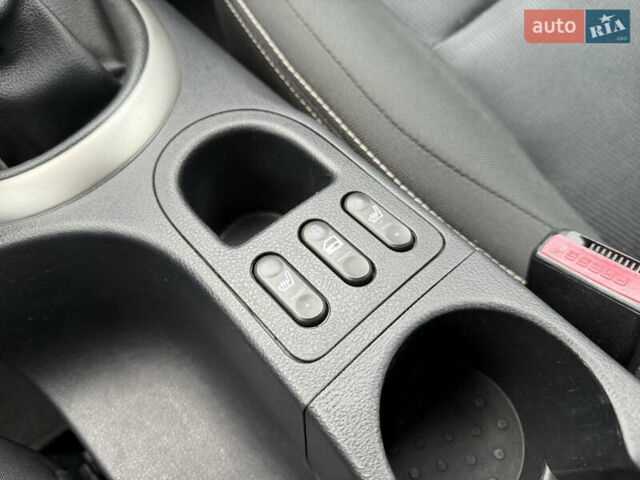 Сірий Ніссан Кашкай, об'ємом двигуна 1.5 л та пробігом 199 тис. км за 11300 $, фото 63 на Automoto.ua
