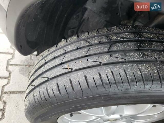 Серый Ниссан Кашкай, объемом двигателя 1.6 л и пробегом 231 тыс. км за 9999 $, фото 150 на Automoto.ua