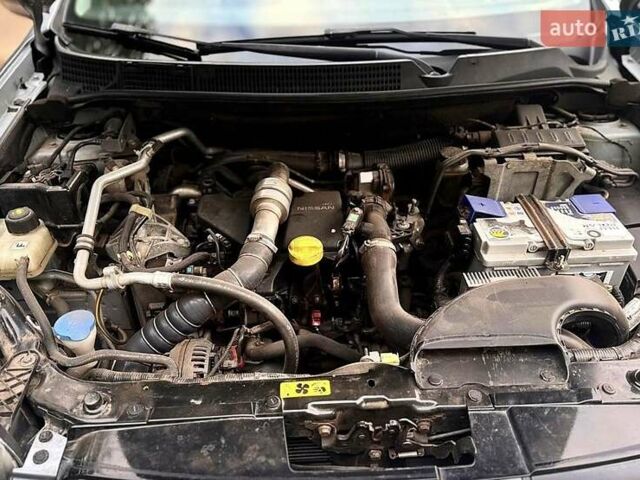 Сірий Ніссан Кашкай, об'ємом двигуна 1.5 л та пробігом 166 тис. км за 11500 $, фото 1 на Automoto.ua