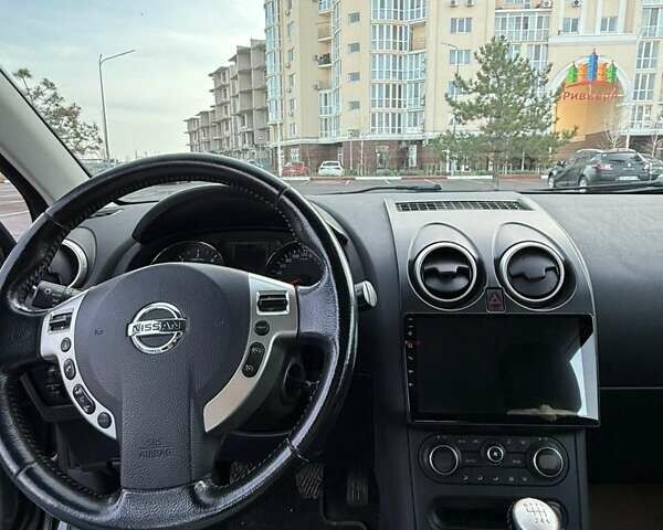 Серый Ниссан Кашкай, объемом двигателя 1.5 л и пробегом 184 тыс. км за 12500 $, фото 16 на Automoto.ua