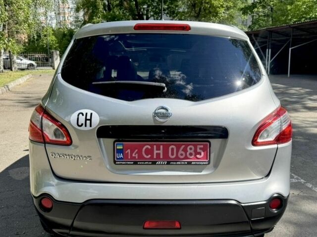 Серый Ниссан Кашкай, объемом двигателя 1.6 л и пробегом 180 тыс. км за 10400 $, фото 14 на Automoto.ua