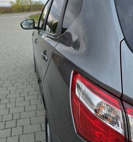 Серый Ниссан Кашкай, объемом двигателя 1.6 л и пробегом 246 тыс. км за 11600 $, фото 16 на Automoto.ua