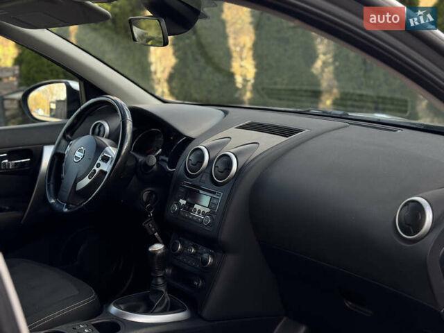 Серый Ниссан Кашкай, объемом двигателя 1.5 л и пробегом 264 тыс. км за 9299 $, фото 16 на Automoto.ua