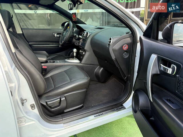 Серый Ниссан Кашкай, объемом двигателя 2 л и пробегом 115 тыс. км за 7700 $, фото 8 на Automoto.ua