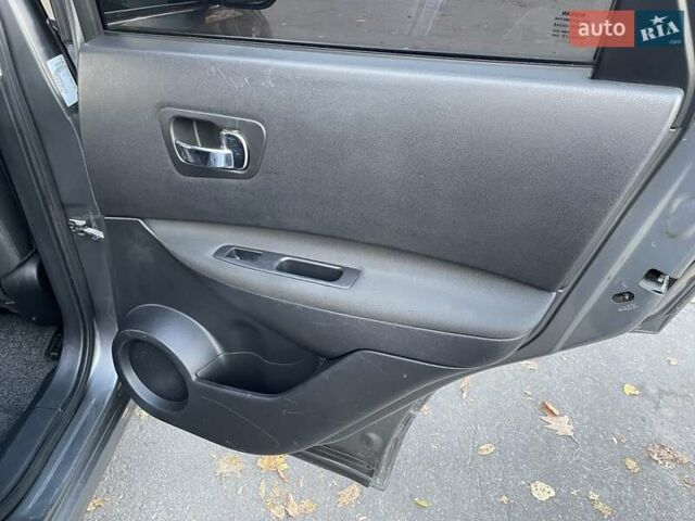 Сірий Ніссан Кашкай, об'ємом двигуна 1.6 л та пробігом 160 тис. км за 10900 $, фото 41 на Automoto.ua